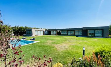 Espectacular Parcela No Perimetral | Condominio Nogales | Chicureo | UF 22.900
