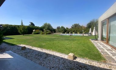 Espectacular Parcela No Perimetral | Condominio Nogales | Chicureo | UF 22.900