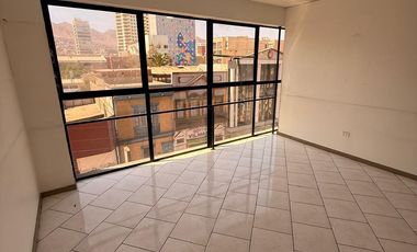 Se arrienda o vende Pisos comerciales Centro de Antofagasta