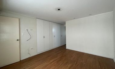 Flat 115 m² en 4to Piso – Urb. Valle Hermoso, Surco