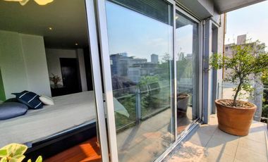 RENTA PENTHOUSE AMUEBLADO CON ROOF GARDEN PRIVADO EN NUEVO LEON CONDESA
