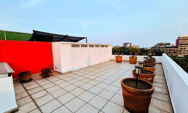 RENTA PENTHOUSE AMUEBLADO CON ROOF GARDEN PRIVADO EN NUEVO LEON CONDESA