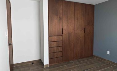 Residencia en Venta Lomas de Angelópolis Parque Dublín, Amplia, Moderna y con Roof Garden