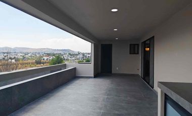 Residencia en Venta Lomas de Angelópolis Parque Dublín, Amplia, Moderna y con Roof Garden