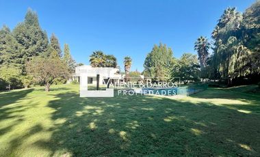 Casa en Venta en Condominio Los Nogales Machalí