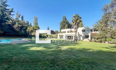 Casa en Venta en Condominio Los Nogales Machalí