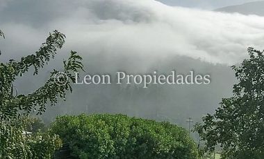 Leon Propiedades vende o arrienda con compromiso de compraventa hermosa casa en condominio, Curacaví.