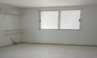 CASA DE ENTREGA INMEDIATA EN AVENIDA GUTIERREZ ZAMORA, COATZACOALCOS CENTRO