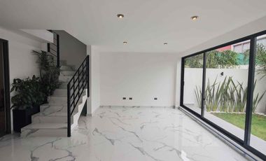 Casa en Venta parque Cuernavaca Lomas de Angelópolis, 3 Recámaras cerca de Chedraui selecto.