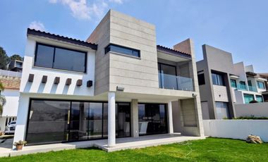 CASA EN VENTA PUERTA GRANDE BOSQUE ESMERALDA ATIZAPAN