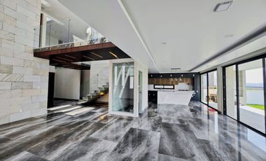 CASA EN VENTA PUERTA GRANDE BOSQUE ESMERALDA ATIZAPAN