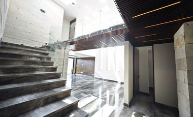 CASA EN VENTA PUERTA GRANDE BOSQUE ESMERALDA ATIZAPAN