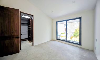 CASA EN VENTA PUERTA GRANDE BOSQUE ESMERALDA ATIZAPAN