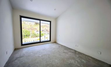 CASA EN VENTA PUERTA GRANDE BOSQUE ESMERALDA ATIZAPAN