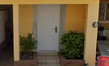 CASA EN VENTA LOS PIRINEOS 26