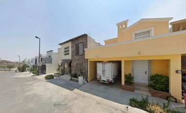 CASA EN VENTA LOS PIRINEOS 26