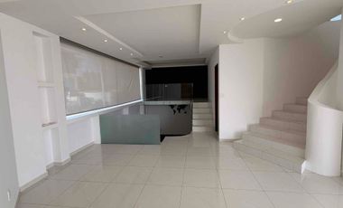 Casa en Renta en Las Vilas de Atizapán de Zaragoza (Contrato de 6 meses )