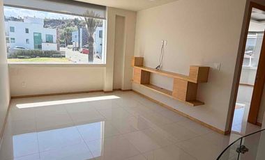 Casa en Renta en Las Vilas de Atizapán de Zaragoza (Contrato de 6 meses )