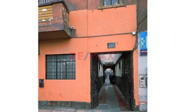 1176537 🏡 Se Vende Casa En Quinta – Av. Argentina (Frente A C.C. Las Malvinas)
