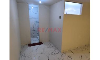 1176537 🏡 Se Vende Casa En Quinta – Av. Argentina (Frente A C.C. Las Malvinas)
