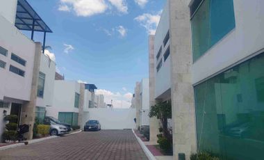 Residencia en Cuatlancingo