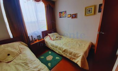 Venta, Casa 3 niveles, patio y parqueadero, La Balsa, Chia