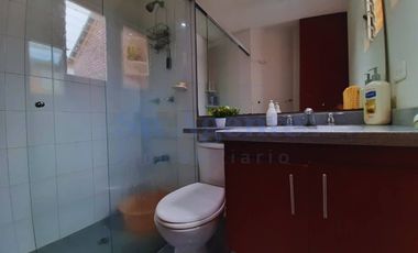 Venta, Casa 3 niveles, patio y parqueadero, La Balsa, Chia