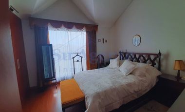 Venta, Casa 3 niveles, patio y parqueadero, La Balsa, Chia