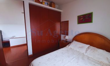 Venta, Casa 3 niveles, patio y parqueadero, La Balsa, Chia