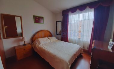 Venta, Casa 3 niveles, patio y parqueadero, La Balsa, Chia