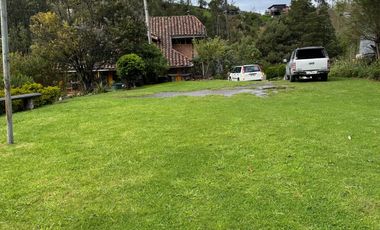 Finca con Casa Rústica  en  Santa Ana – A Solo 45 Minutos de Cuenca Azuay