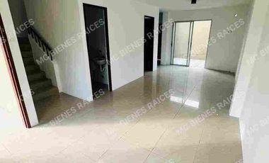 CASA 2 plantas METROPOLIS 2 NO MASCOTAS