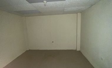 Alquilo local comercial en Portete - ideal para cualquier tipo de negocio