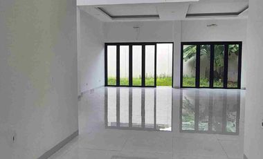 Dijual rumah baru Minimalis Modern  BSD Puspitaloka siap huni