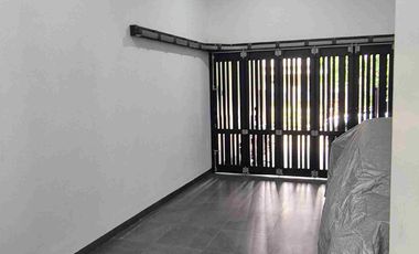 Dijual rumah baru Minimalis Modern  BSD Puspitaloka siap huni