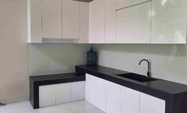 Dijual rumah baru Minimalis Modern  BSD Puspitaloka siap huni