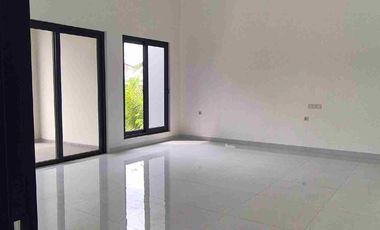 Dijual rumah baru Minimalis Modern  BSD Puspitaloka siap huni