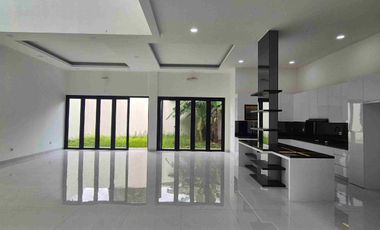 Dijual rumah baru Minimalis Modern  BSD Puspitaloka siap huni