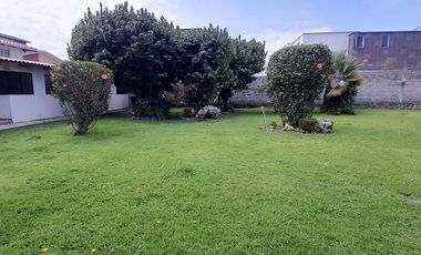 Rento casa independiente en Capelo. Valle de Los Chillos