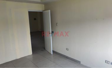 Alquiler Oficina / Almacén 120 M² Av. Arica – Cercado De Lima