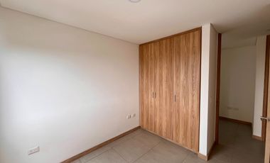 Se renta lujoso apartamento nuevo, exclusivo y central en Pereira.