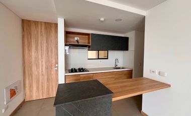 Se renta lujoso apartamento nuevo, exclusivo y central en Pereira.