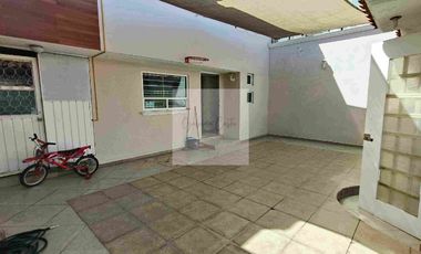 Amplia casa en excelente ubicación en Parque Residencial Coacalco