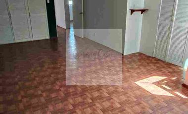 Amplia casa en excelente ubicación en Parque Residencial Coacalco