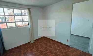 Amplia casa en excelente ubicación en Parque Residencial Coacalco