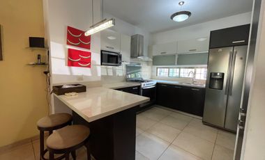 Casa en venta. Fracc. Puerta Magna, Zona Country, Villahermosa Tabasco.