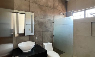 Casa en venta. Fracc. Puerta Magna, Zona Country, Villahermosa Tabasco.