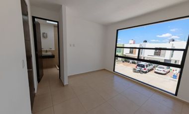 Casa de 3 recamaras en renta Cañadas del Bosque Tres Marías