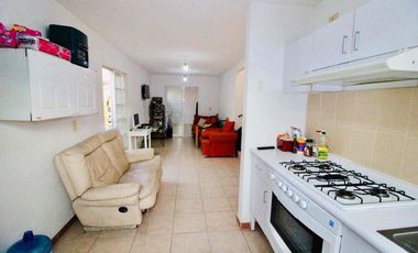 CASA CON TERRENO EXCEDENTE EN ESQUINA UBICADA EN LAS GARZAS