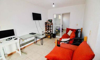 CASA CON TERRENO EXCEDENTE EN ESQUINA UBICADA EN LAS GARZAS